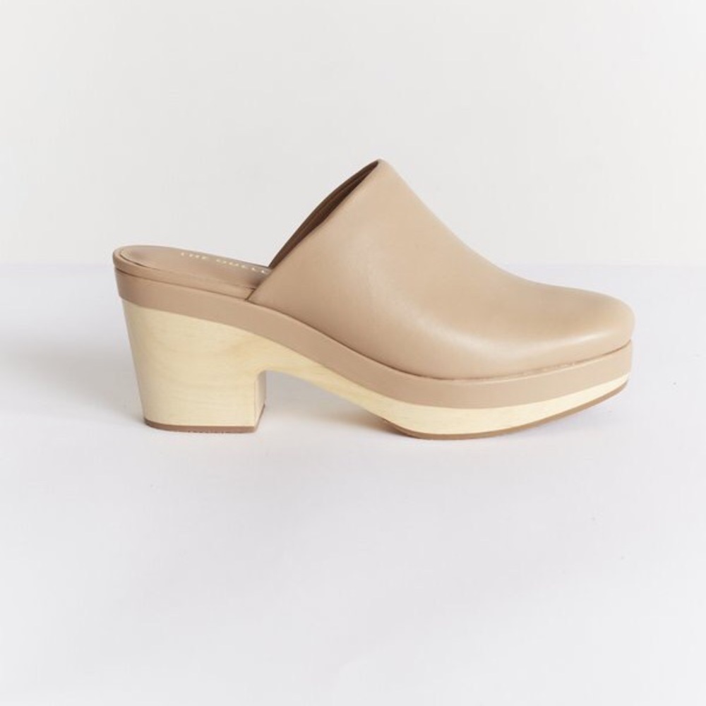 Odells clogs in natural leather